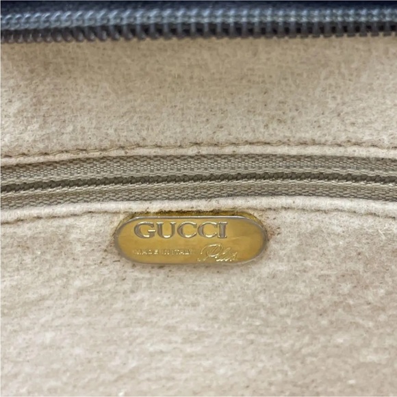 - Gucci shoulder bag with logo authentic bag - Picture 10 of 11